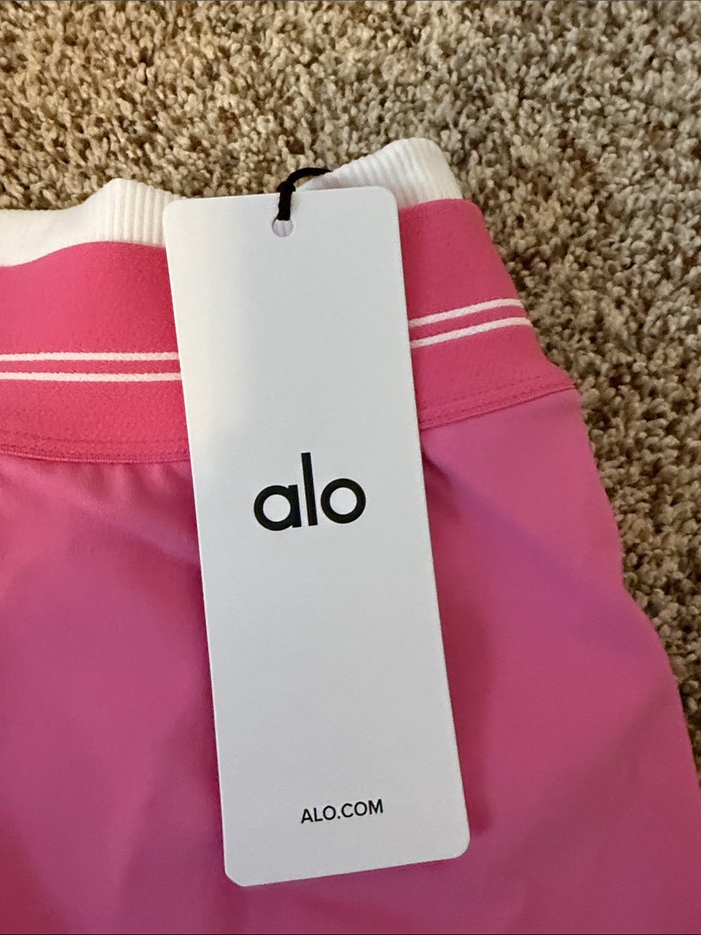 ALO Yoga Pink Women's Skort - Picture 4 of 5